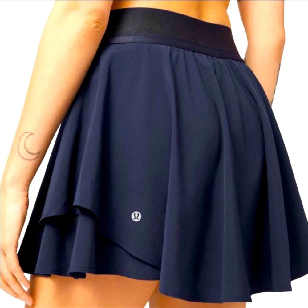 NWT - Lululemon Court Rival HR Skirt Navy Sz.6 Tall - Picture 1 of 9